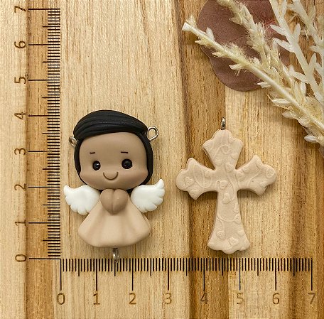 BISCUIT KIT ANJINHO E CRUCIFIXO CARAMELO  NOVO