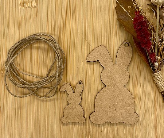PINGENTE MDF COELHO COM FIO DE RÁFIA - 5 PÇS