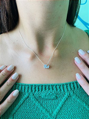 COLAR PONTO DE LUZ TRES ZIRCONIAS
