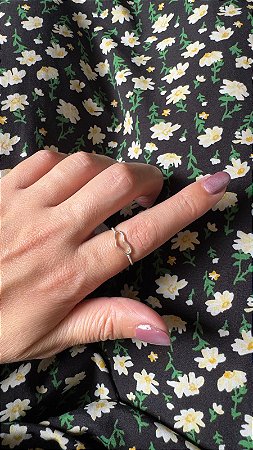 Anel Coração Vazado Liso Prata