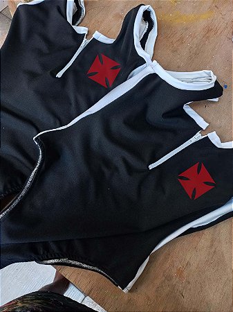 BODY COM ZIPER CRUZ DE MALTA