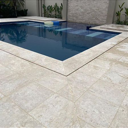 Piso Mármore Travertino Escovado 57x57cm M²
