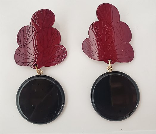 Brinco Preto e VERMELHO