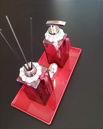 Conjunto Lavabo sedução , saboneteira, difusor , bandeja e enfeite , acompanha sabonete liquido e essência