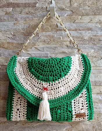 Carteira de mão em crochê - fio algodão - Modelo Marina - sofisticação para seu look.