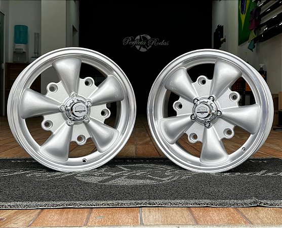 RODA RAW CLASSICS 5 SPOKE PRATA DIAMANTADA ARO 15 X5,5 FURAÇÃO 5X205