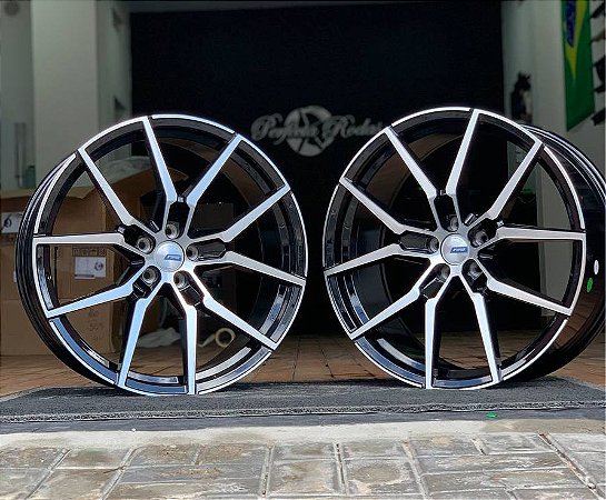 RODA VOLVO MC/V04 ARO 20 Furação 5X108 PRETO DIAMANTADO