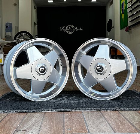 RODAS BORBET ARO 17 K56 FURAÇÃO 4X100/108 PRATA DIAMANTADA