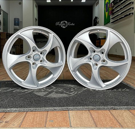 RODAS BRW 2230 ARO 18 FURAÇÃO 5X112 PRATA