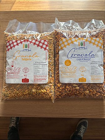 KIT REFIL GRANOLA DA DINDA MENOS AÇUCAR KG + GRANOLA SALGADA KG