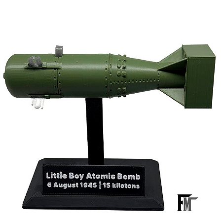 Réplica da Bomba Atômica - Little Boy 1945