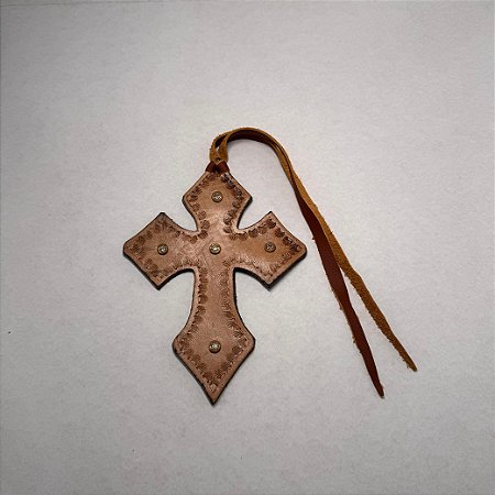 Crucifixo Cruz de Couro para Retrovisor Artesanal Creme Zanin Couros Premium