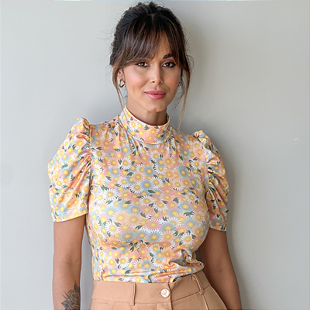 BLUSA PRINCESA GOLA ALTA TL FLORAL AMARELO