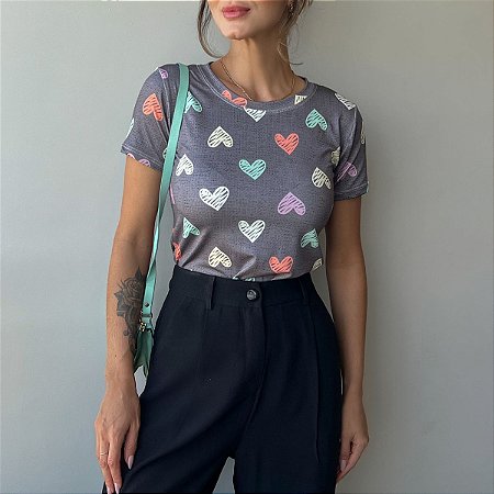 TSHIRT BASIC TL CORAÇÕES MESCLA