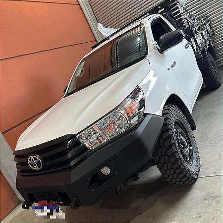 Para-choque de aço Dianteiro - Hilux - 2016 a 2025 - Cabine Simples