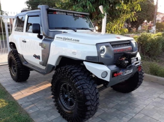 ESTRIBOS EM AÇO MODELO IRON TROLLER 2015 a 2021