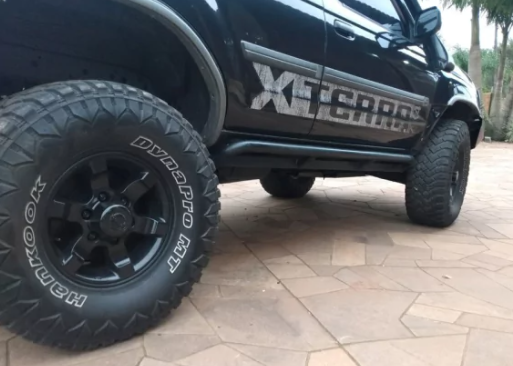 ROCK SLIDER XTERRA