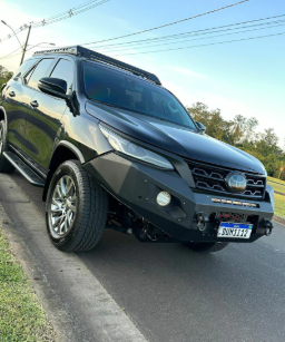 PARACHOQUE DIANTEIRO SW4 2021/2023