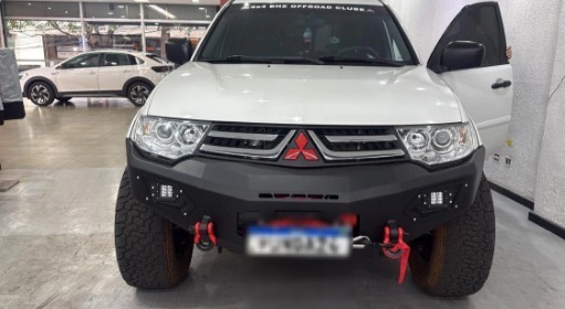 Para-choque dianteiro TRITON FAROL DUPLO OU PAJERO DAKAR 2008 A 2015