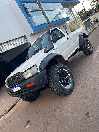 Alargador De Paralamas Off-Road - Hilux cabine simples - 1993 a 2004