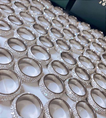 ANEL CRAVEJADO FULL ICED