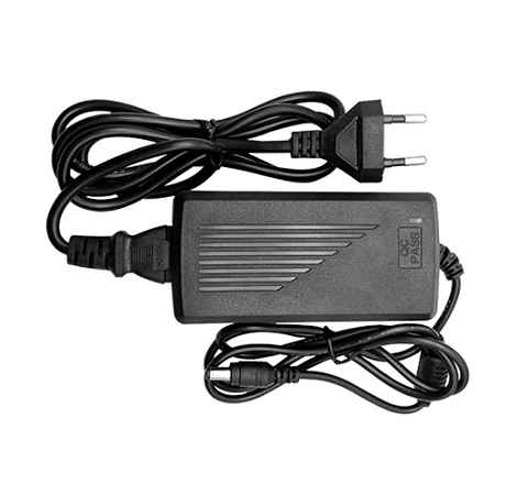 Fonte Plástica Eletrônica 12V 5A Tripolar 3-FIOS Alimentação 110V-220V P/ Leds Cftv