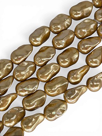 Pérola Shell Barroca Dourada