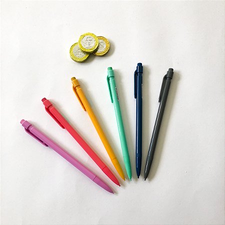 Lapiseira Plástica 0.5mm