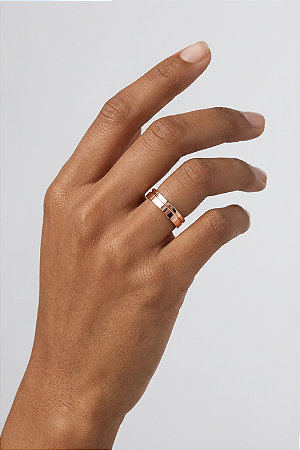 Aliança De Ouro 18k - Retangular com Frisos 4,00MM