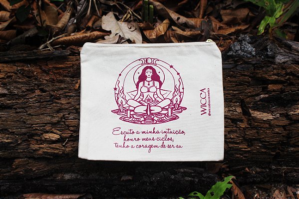 Bolsa zipper tecido grosso, da Coleção "Somos Deusas", estampa 1.  15x18cm