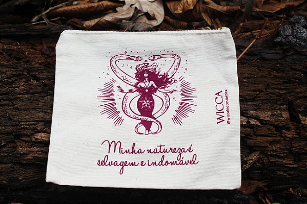 Bolsa zipper tecido grosso, da Coleção "Somos Deusas", estampa 4.  15x18cm