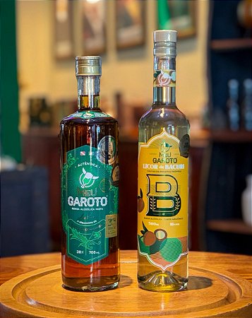 MEU GAROTO 700ML + LICOR MEU GAROTO BACURI 500ML