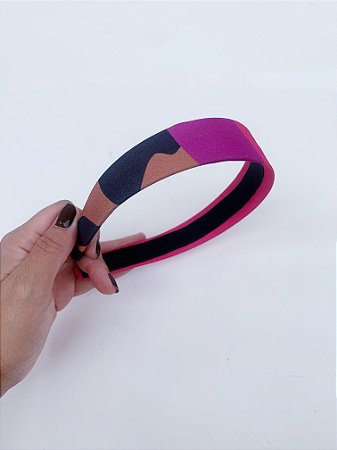 Tiara rosa detalhe animal print