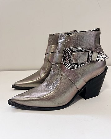 Bota western metalizada Ferrucci tam 35