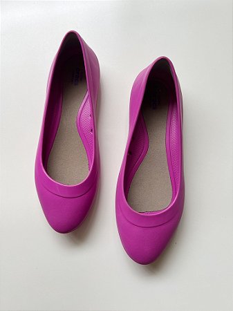 Sapatilha pink Crocs - Tam W8/ 37