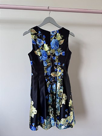 Vestido acetinado Patricia Bonaldi tam 38