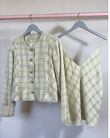 Conjunto blusa e casaco Carol Bassi tam 44