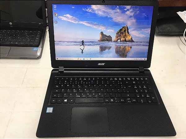 Notebook Usado Acer - i3 - 4GB DDR3 - SSD 360 GB -