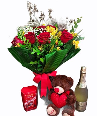 ARRANJO COM 12 ROSAS COLOMBIANAS NO VASO + VINHO + URSO + CHOCOLATE