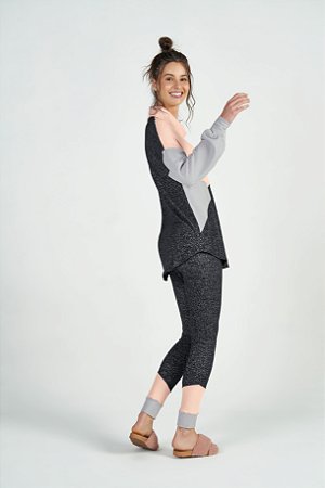 Conjunto Manga Longa Com Legging