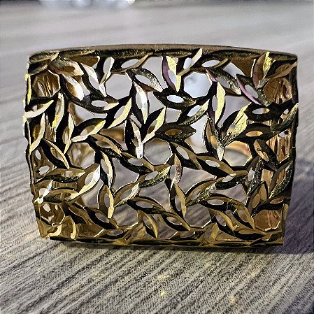 Anel trabalhado em ouro 18k - diamantado