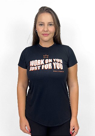 Camiseta Feminina Work on You - Preta