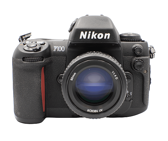 Câmera 35mm - Nikon F100 (9.9/10) + Lente 50mm f/1.4 (10/10) (NOVOS, NA CAIXA)