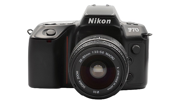 Câmera 35mm - Nikon F70 + Lente Sigma 28-80mm + Filme