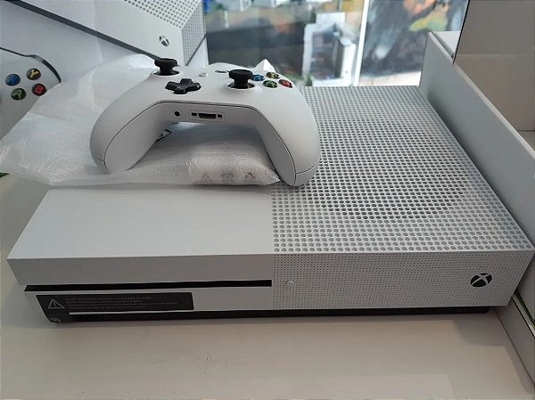 Xbox One slim - 500gb - Games Você Compra Venda Troca e