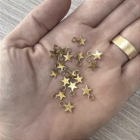Kit 10 mini Estrelas de Metal Douradas (8mm)