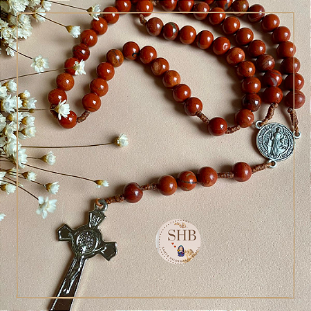 Terço com Medalha de São Bento e Jaspe Vermelho - Medalha de Níquel - 6mm