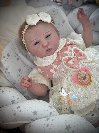 Bebê reborn  kit Ellie sue