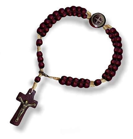 Terço Pulso Madeira Medalha de São Bento 27cm ( podendo variar cruz madeira e metal)