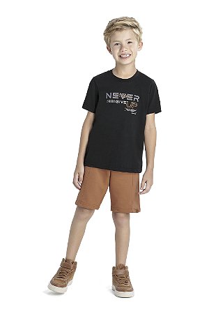 CONJUNTO CAMISETA PRETO E BERMUDA